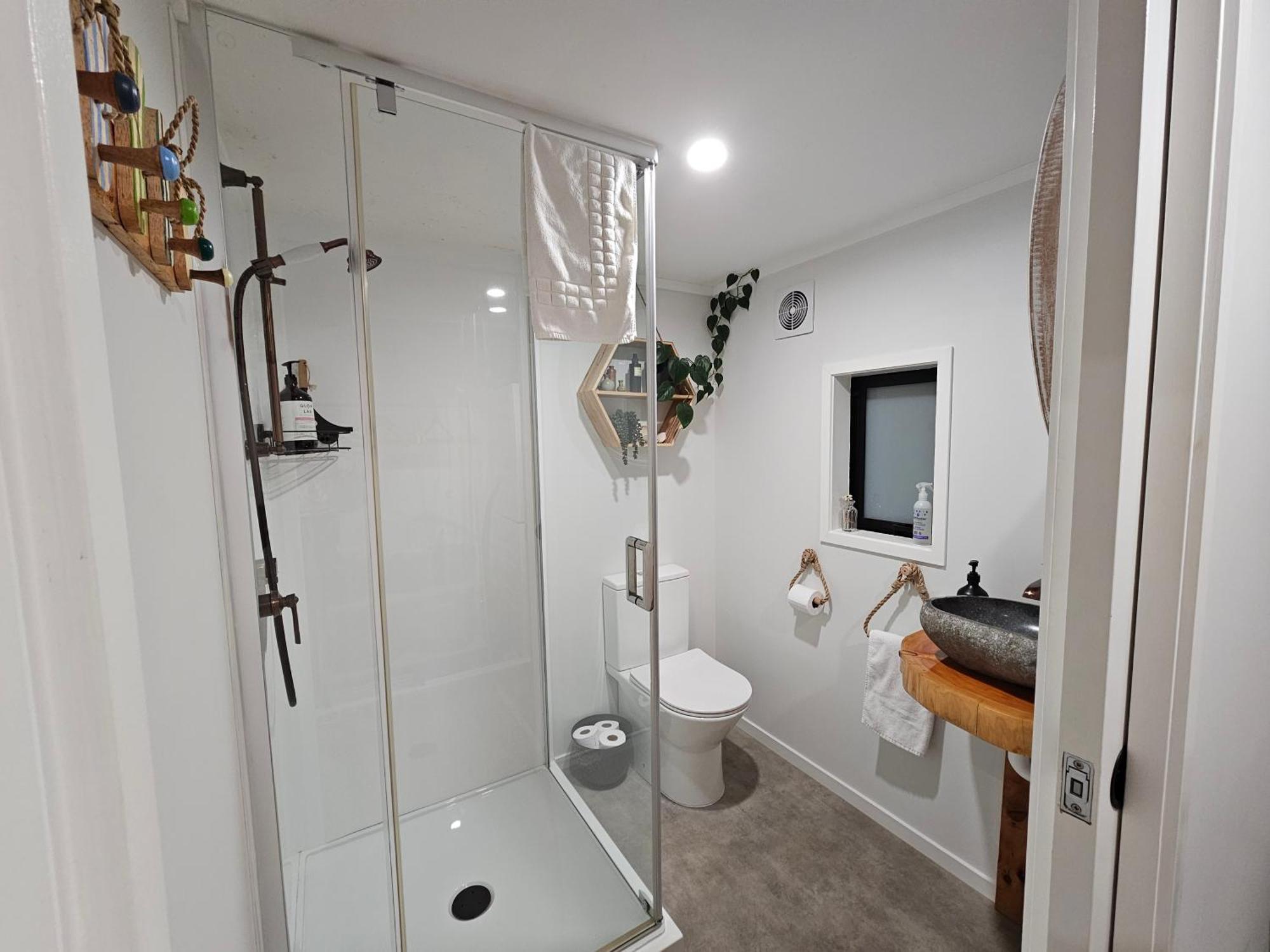 Adventurer'S Chest - Taiwawe Villa Hotwater Beach ภายนอก รูปภาพ